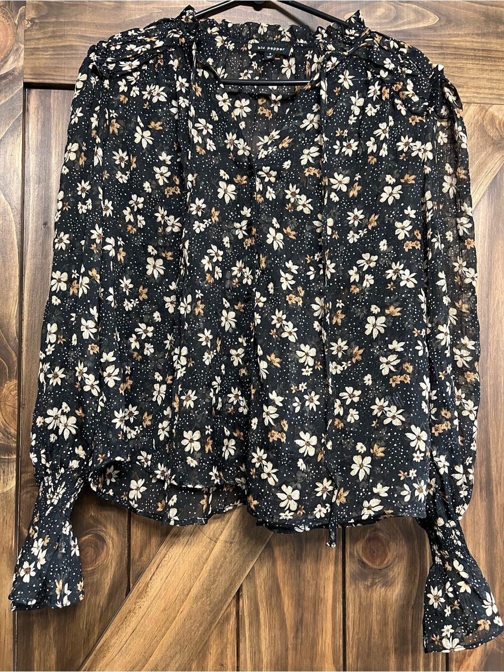 Blu Pepper Black Floral Sheer Blouse Smocked Cuff Long Sleeve S